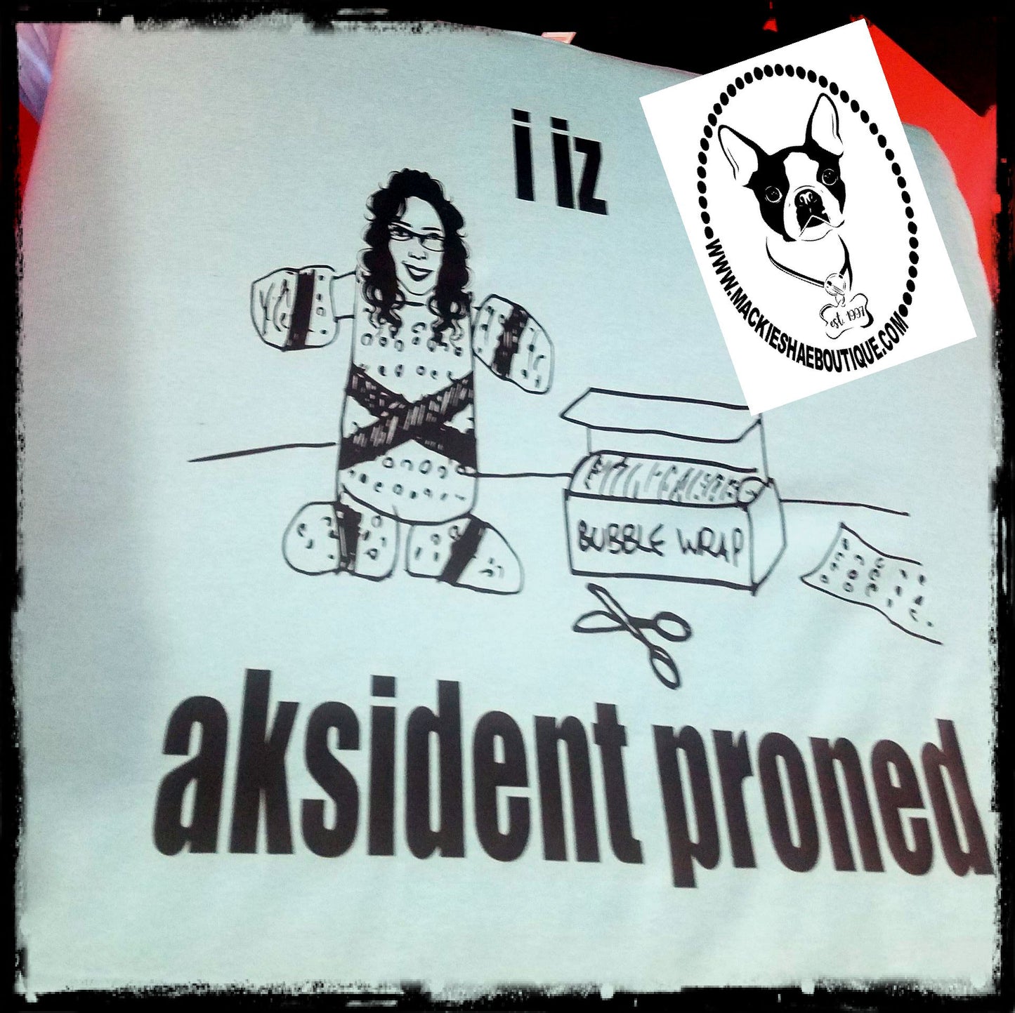 i iz aksident proned Bubble Wrap Custom Shirt, Short-Sleeve